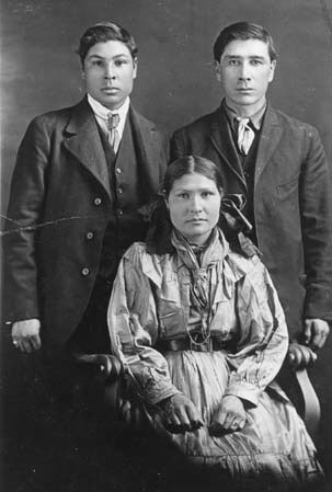 Metis from Jasper area, Adam Joachim on right, [early 1900s]. (GAI NA-3187-17)