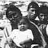 Famille de Mtis  Fort Chipewyan, Alberta lors de l'expdition du Trait 8.
