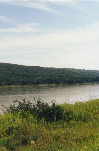 Peace River, view looking across from MacLeod's Fort along the Shaftesbury Trail.