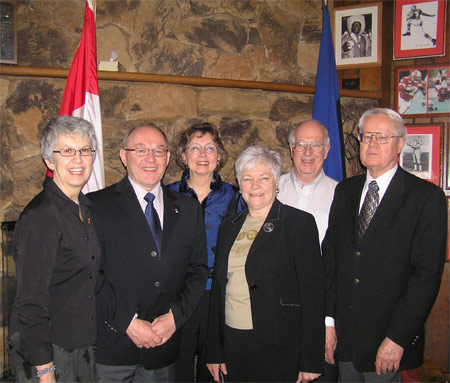 Calgary-based members of the Alberta Alberta Estonian Heritage Society Executive and their spouses, 2008. Front row, L to R: Annette and Bob Kingsep, Helle and Jri Kraav; back row: Helgi and Peeter Leesment 
