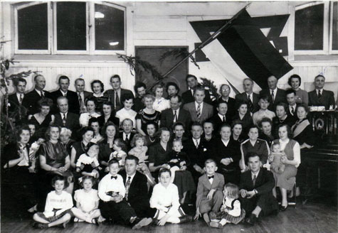  Calgary Estonians celebrate Christmas in 1953 