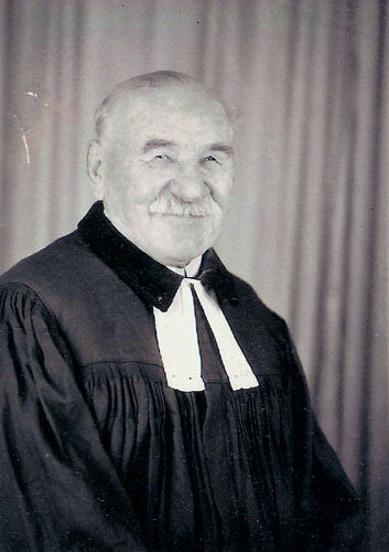 Reverend John Sillak travelled extensively throughout Alberta and North America, serving the spiritual needs of various Estonian communities.