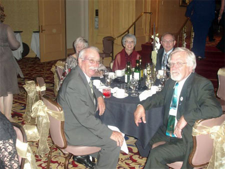 Front, left to right: Bob Tipman and Dave Kiil; Back, left to right: Helle Kraav,Annette Kingsep and Bob Kingsep enjoy the gala atmosphere at the Ball during the West Coast Estonian Days in Los Angeles, 2007